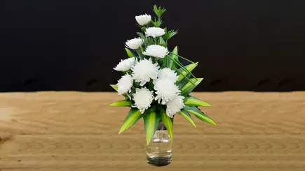 Bình bông bàn thờ